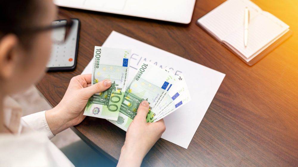 Traseul real al unei retrageri: de la soldul casei de pariuri online la banii în contul tău